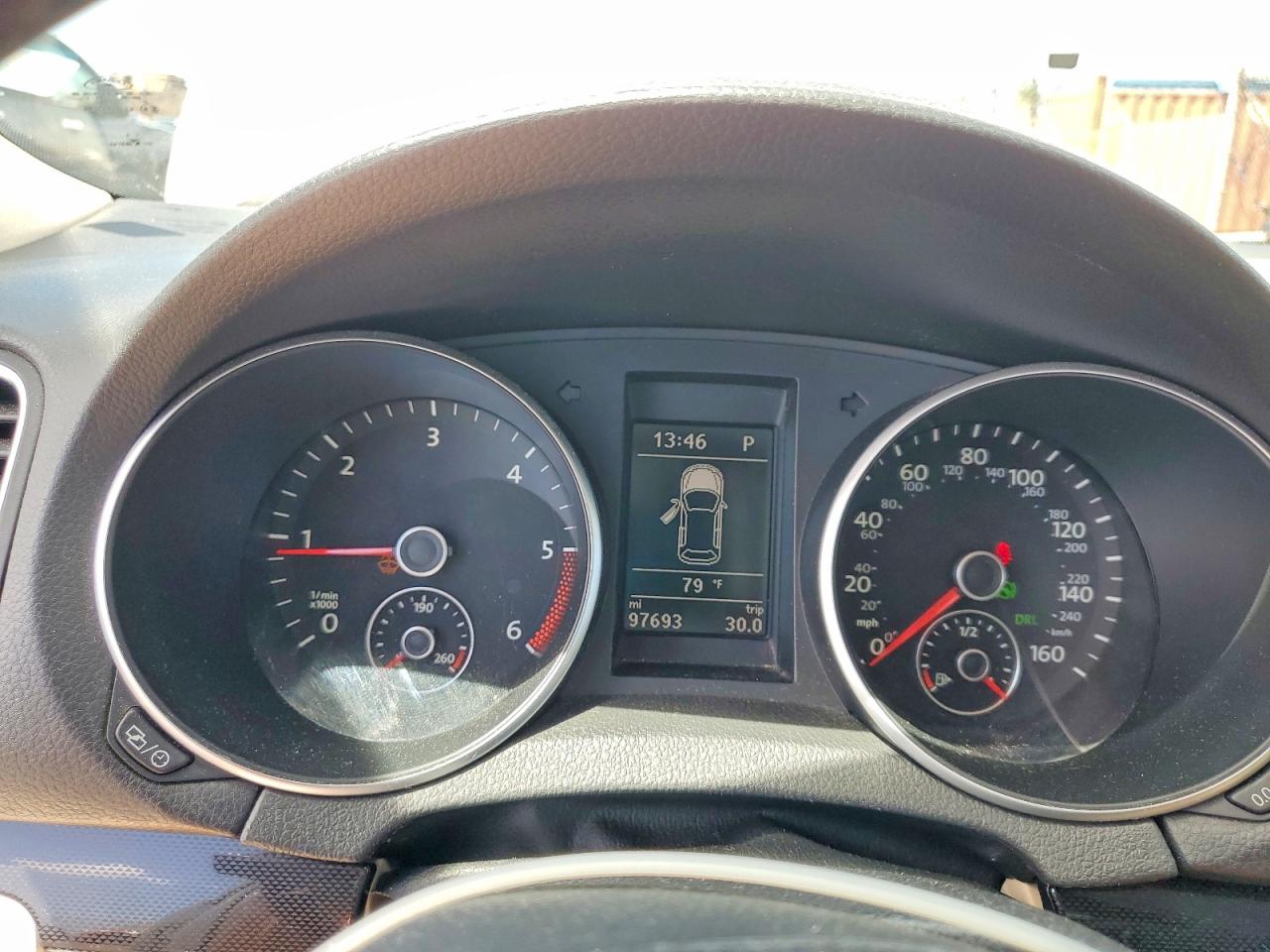 2014 VOLKSWAGEN JETTA TDI photo 25
