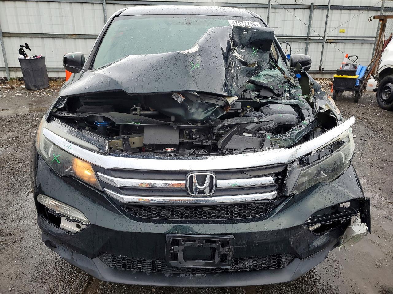 2016 HONDA PILOT LX photo 7