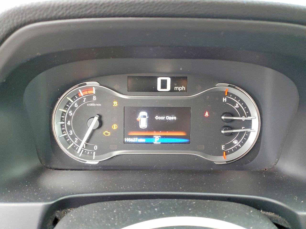 2016 HONDA PILOT LX photo 15