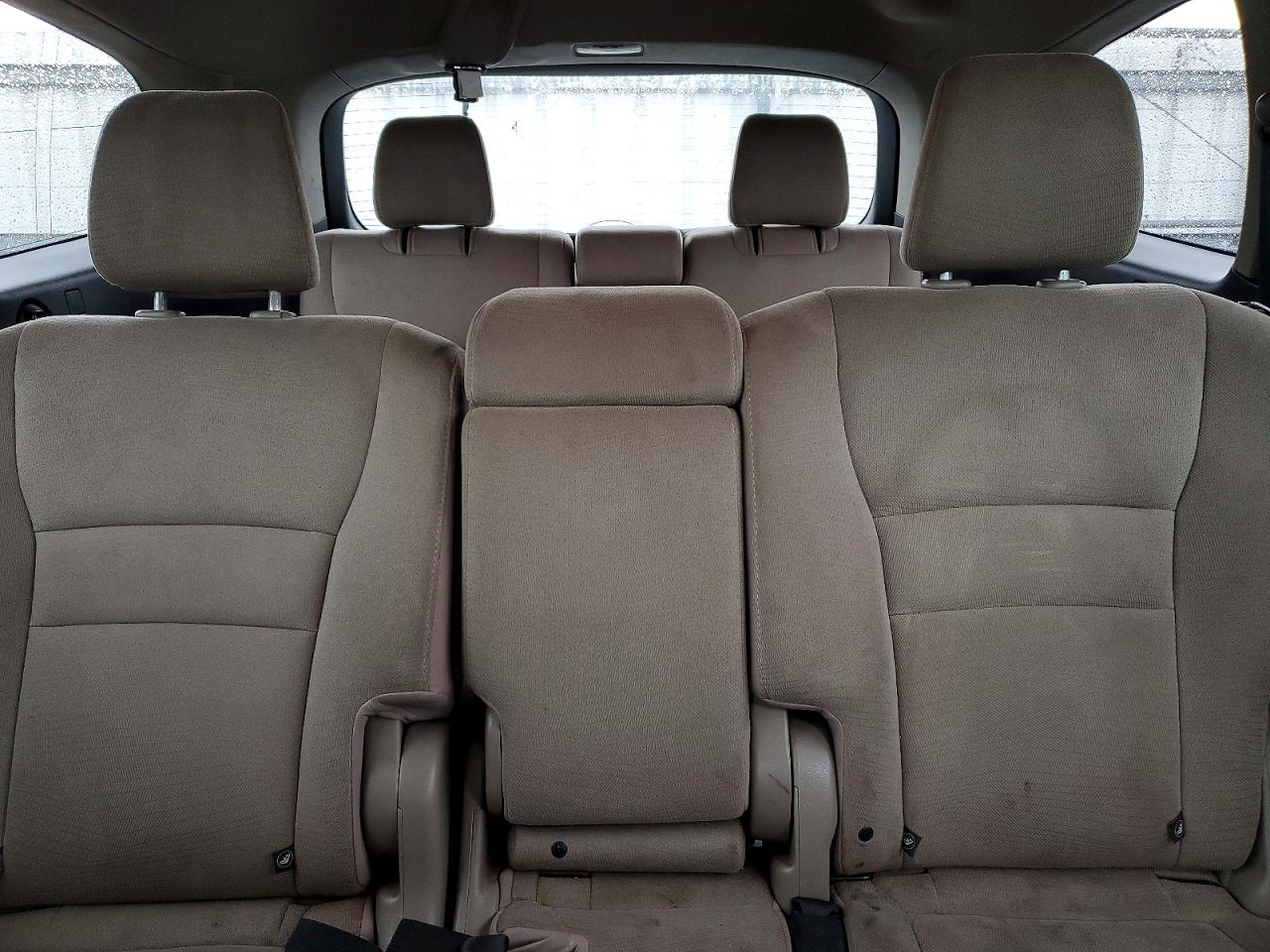 2016 HONDA PILOT LX photo 17