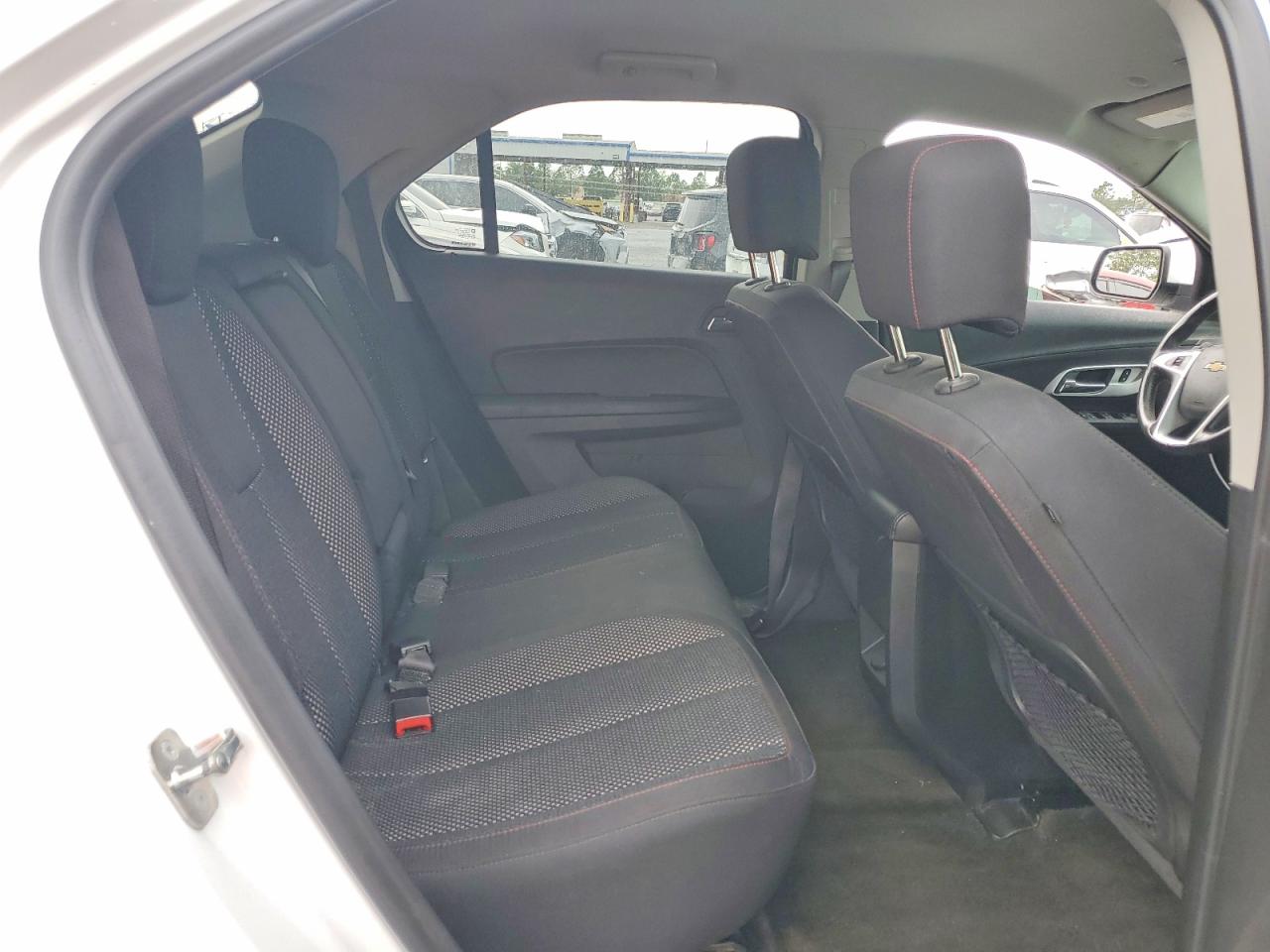 2017 CHEVROLET EQUINOX LT photo 31