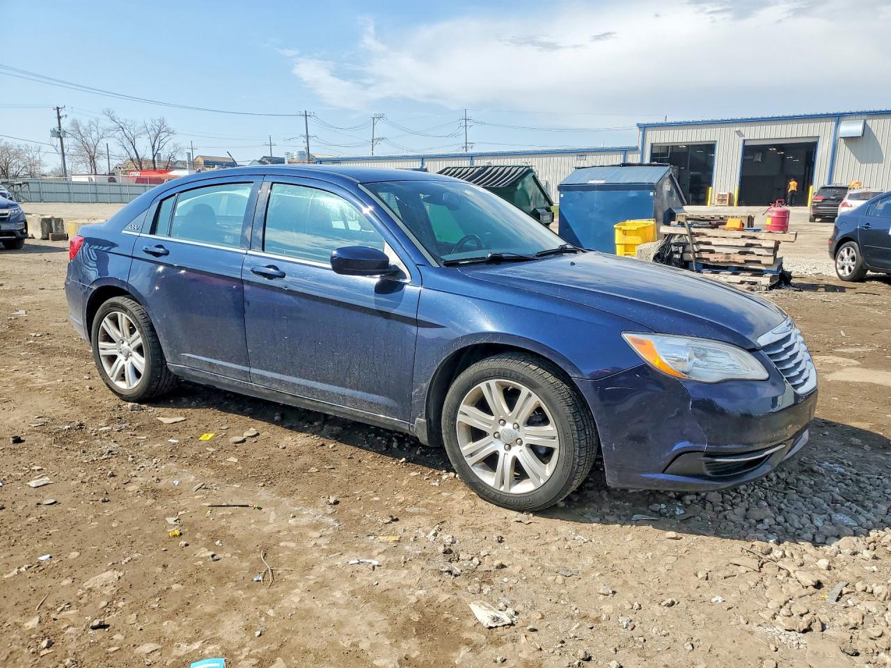 2013 CHRYSLER 200 TOURING photo 10