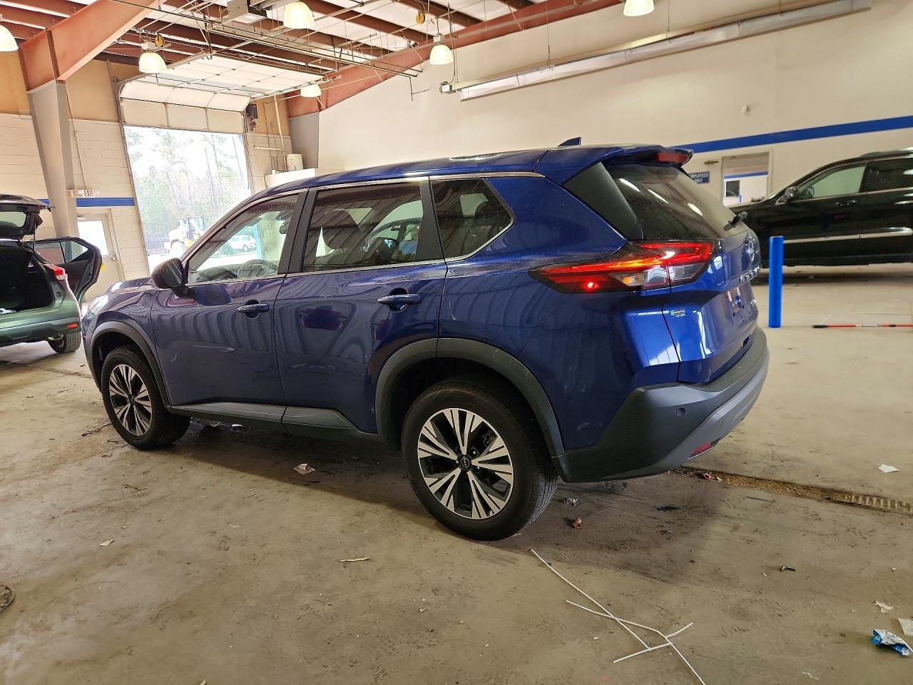 2023 NISSAN ROGUE SV photo 3