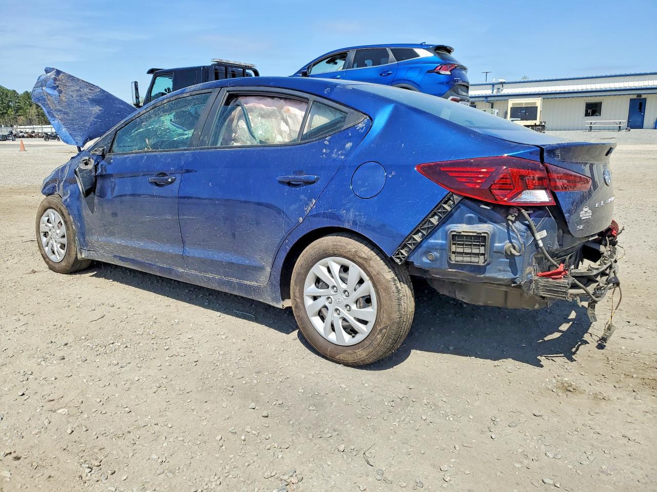 2019 HYUNDAI ELANTRA SE photo 4
