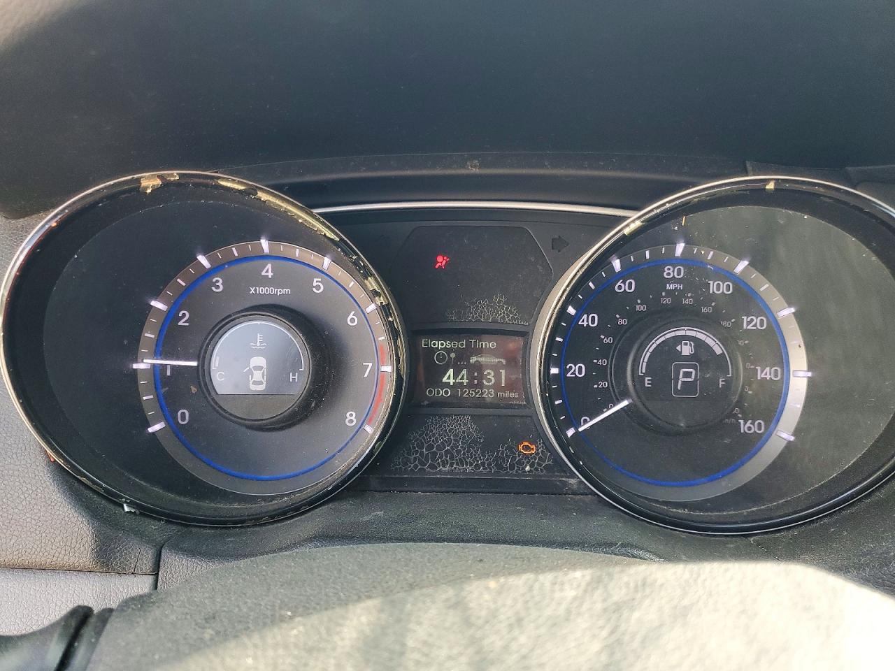 2013 HYUNDAI SONATA GLS photo 25