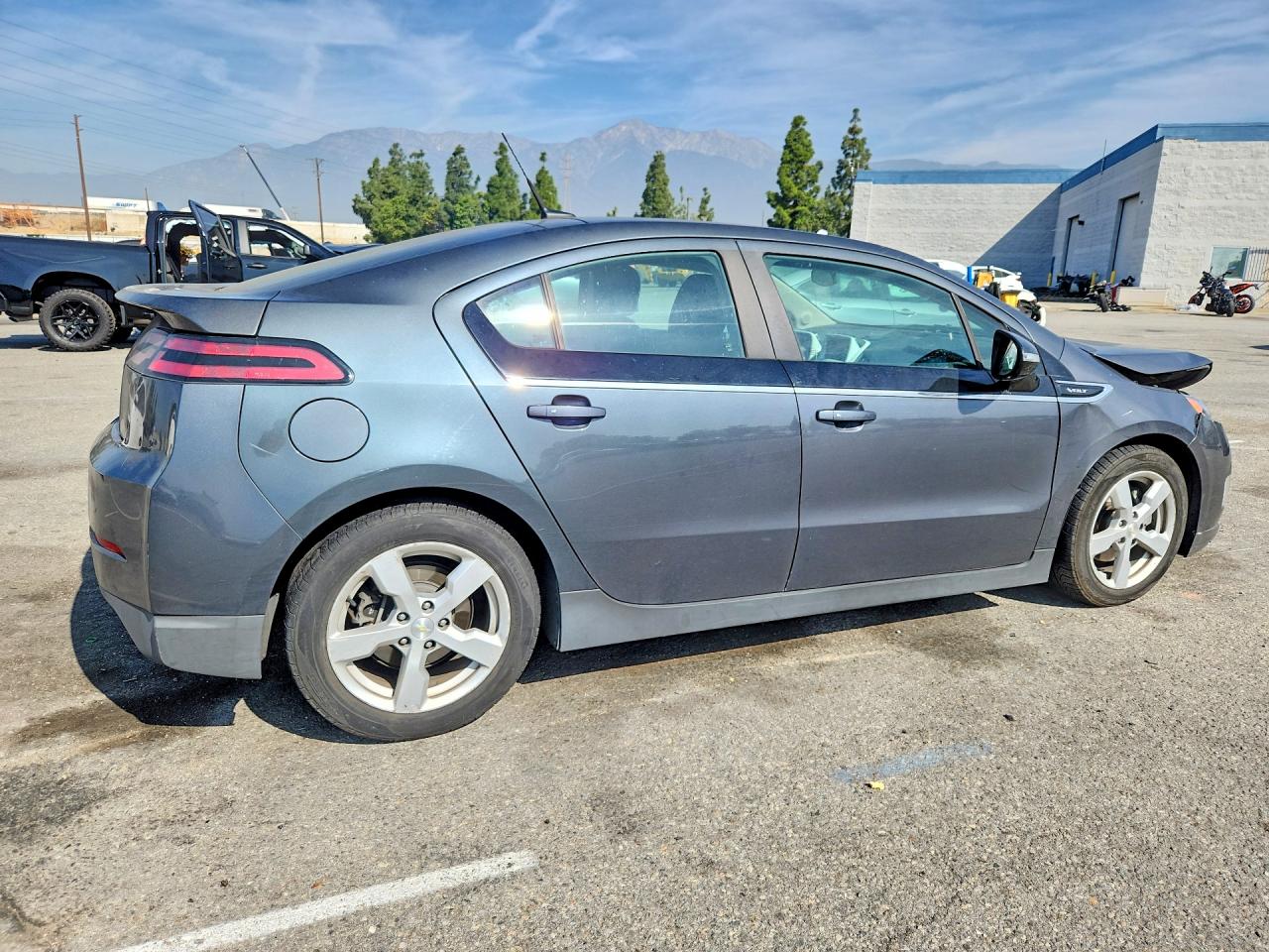 2013 CHEVROLET VOLT photo 3