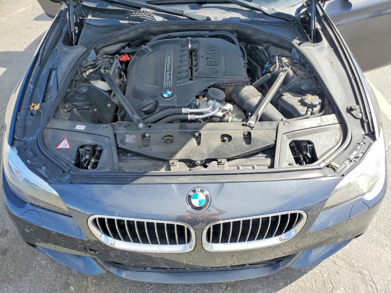 2015 BMW 535 photo 31