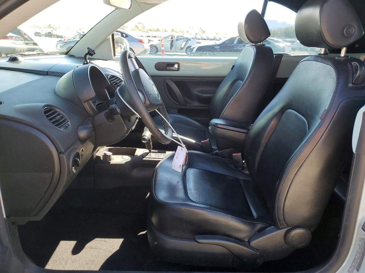 2006 VOLKSWAGEN NEW BEETLE CONVERTIBLE OPTION PACKAGE 1 photo 7