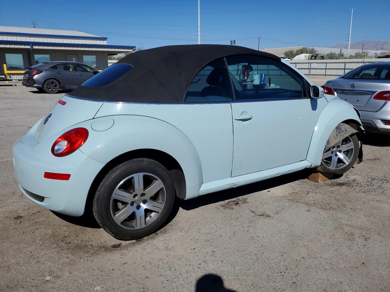 2006 VOLKSWAGEN NEW BEETLE CONVERTIBLE OPTION PACKAGE 1 photo 3