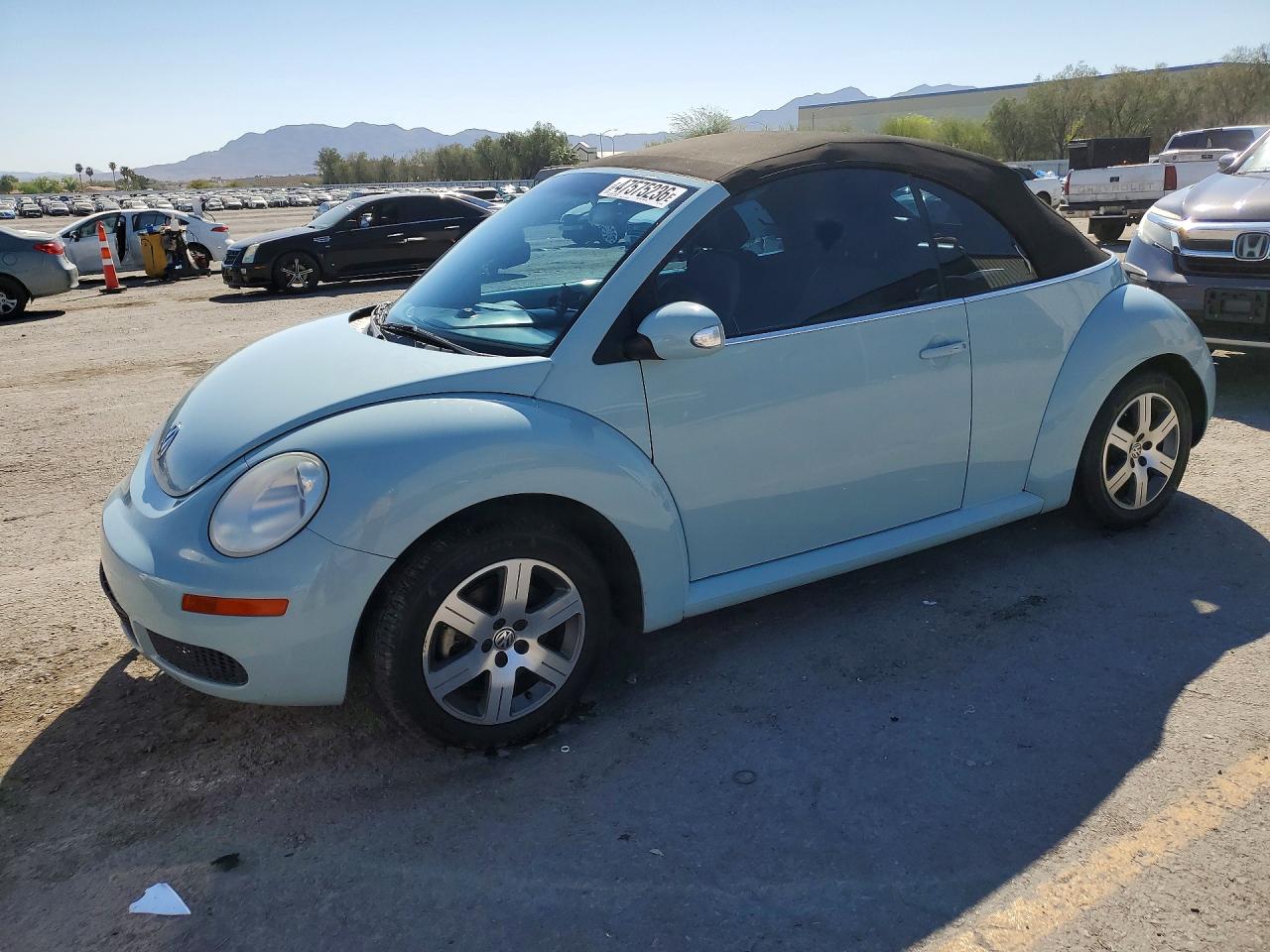 2006 VOLKSWAGEN NEW BEETLE