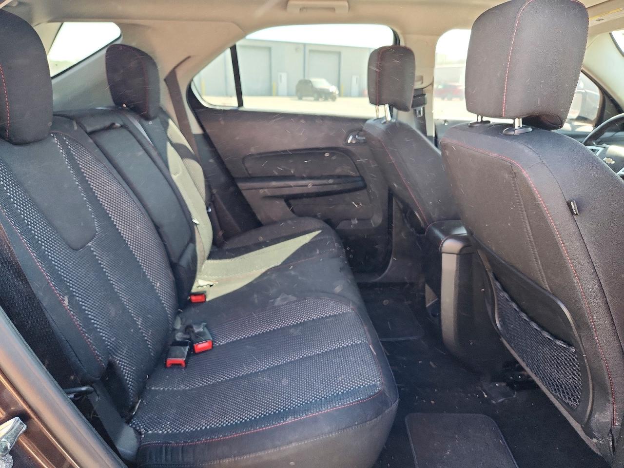 2015 CHEVROLET EQUINOX LT photo 28