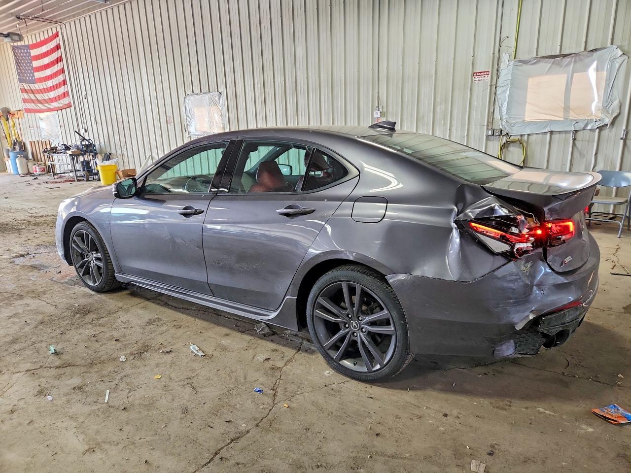 2018 ACURA TLX TECH+A photo 4