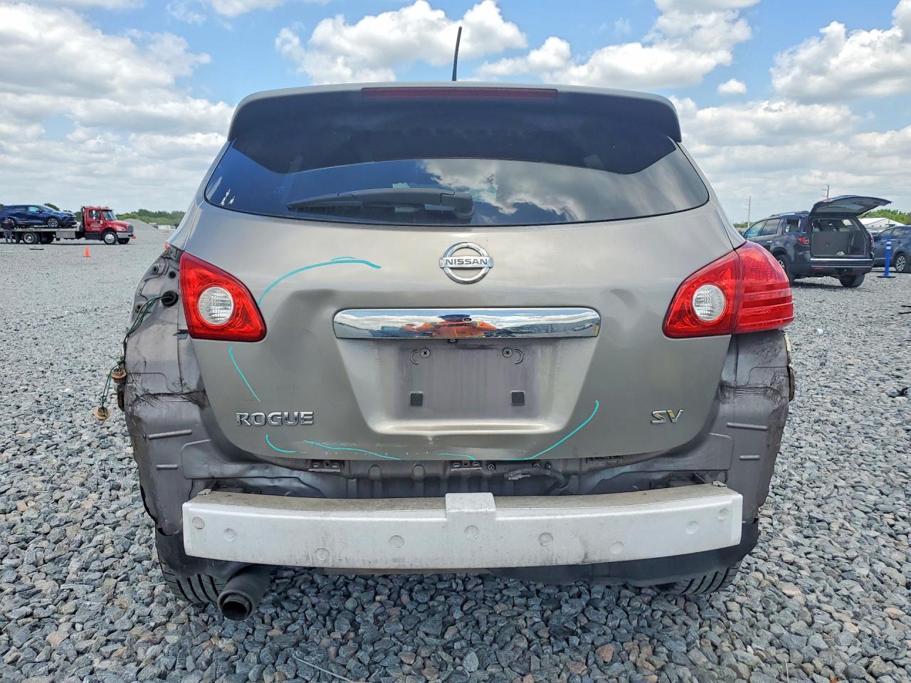 2011 NISSAN ROGUE S photo 11