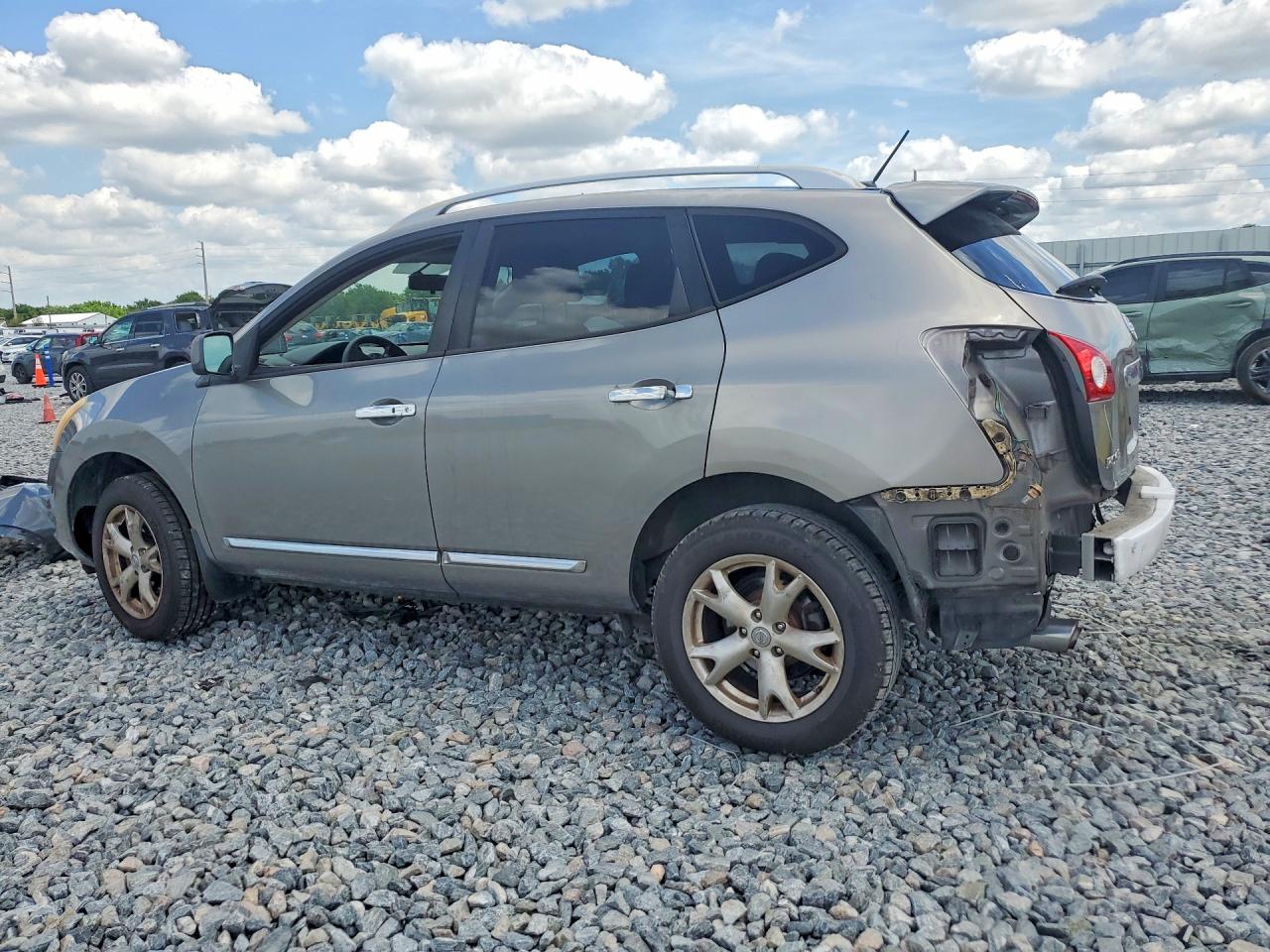 2011 NISSAN ROGUE S photo 3