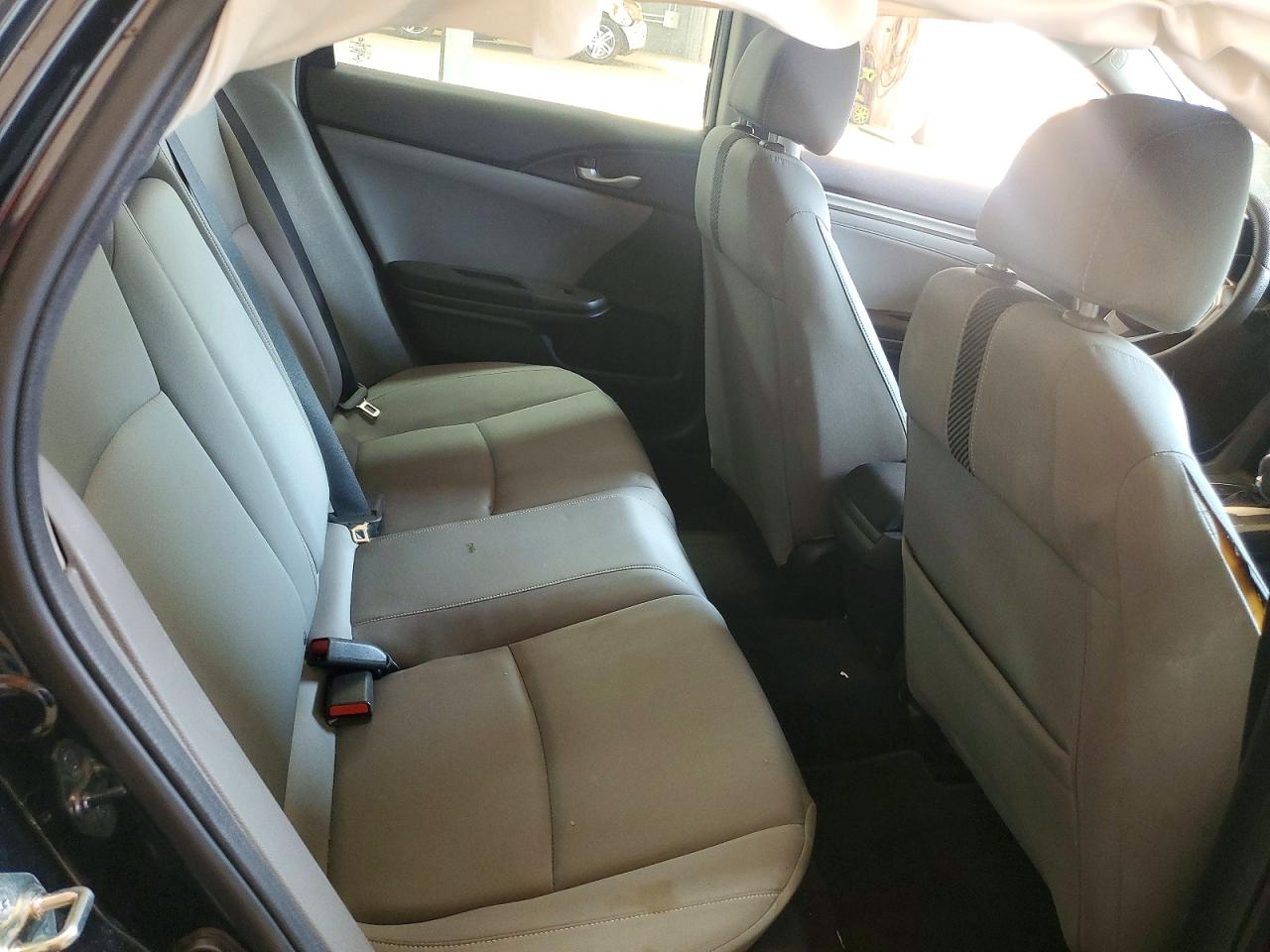 2016 HONDA CIVIC EX photo 10