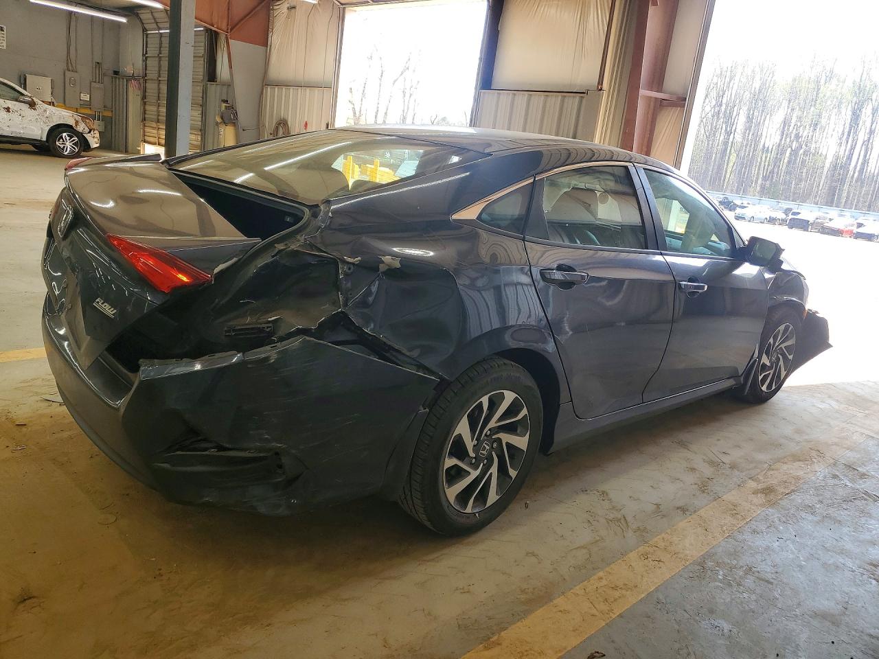2016 HONDA CIVIC EX photo 3