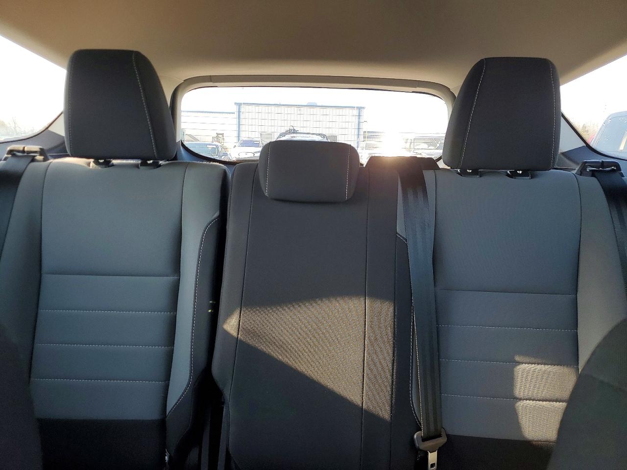 2018 FORD ESCAPE S photo 19