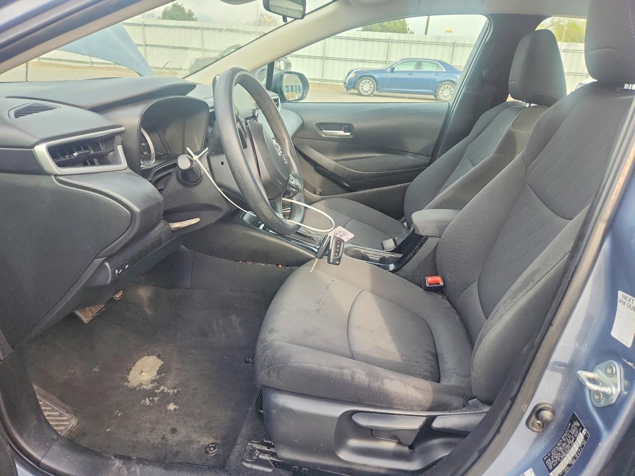 2021 TOYOTA COROLLA LE photo 7