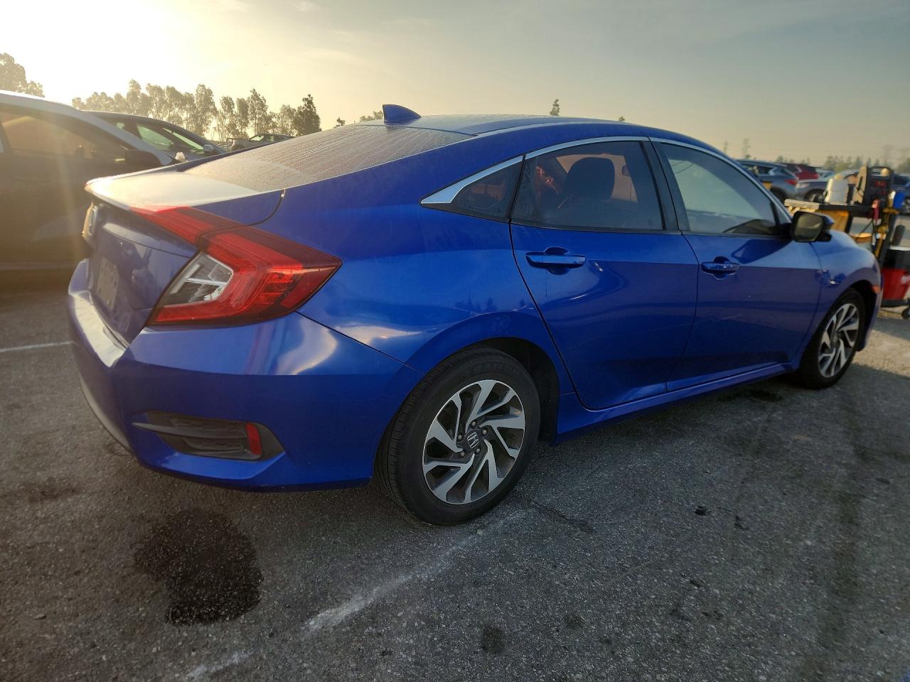 2017 HONDA CIVIC EX photo 3