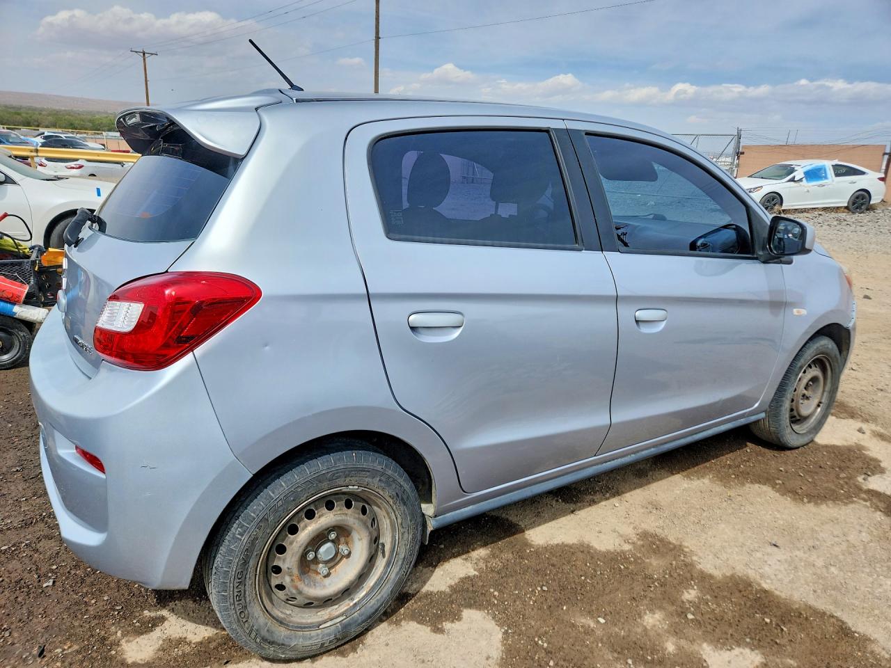 2017 MITSUBISHI MIRAGE ES photo 5