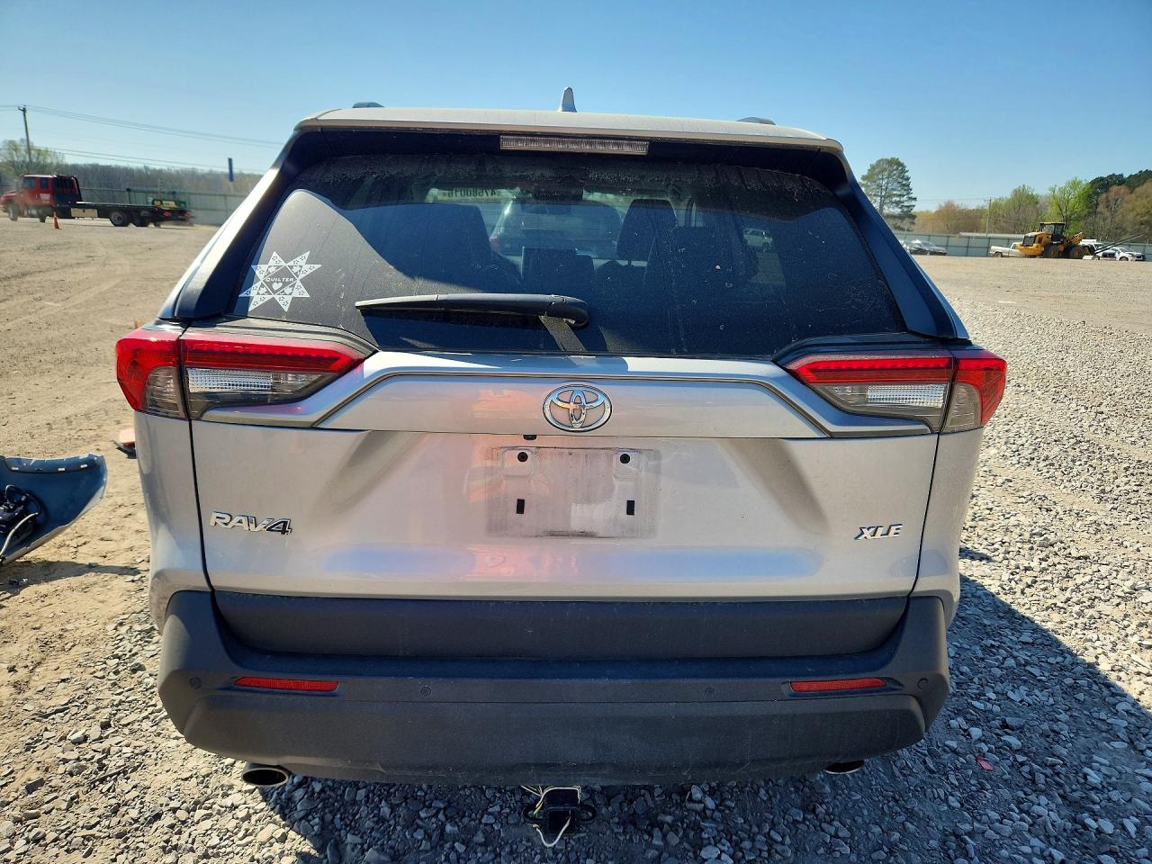 2022 TOYOTA RAV4 XLE PREMIUM photo 11