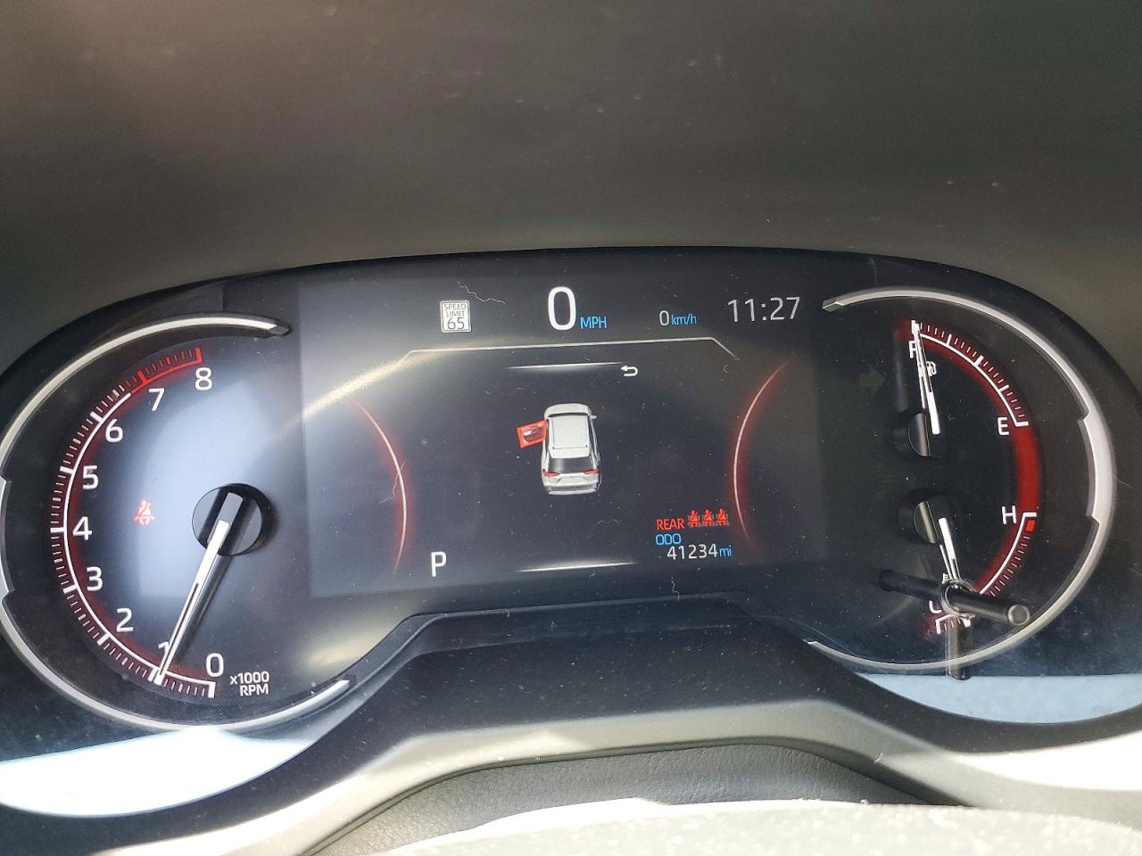 2024 TOYOTA RAV4 LE photo 17