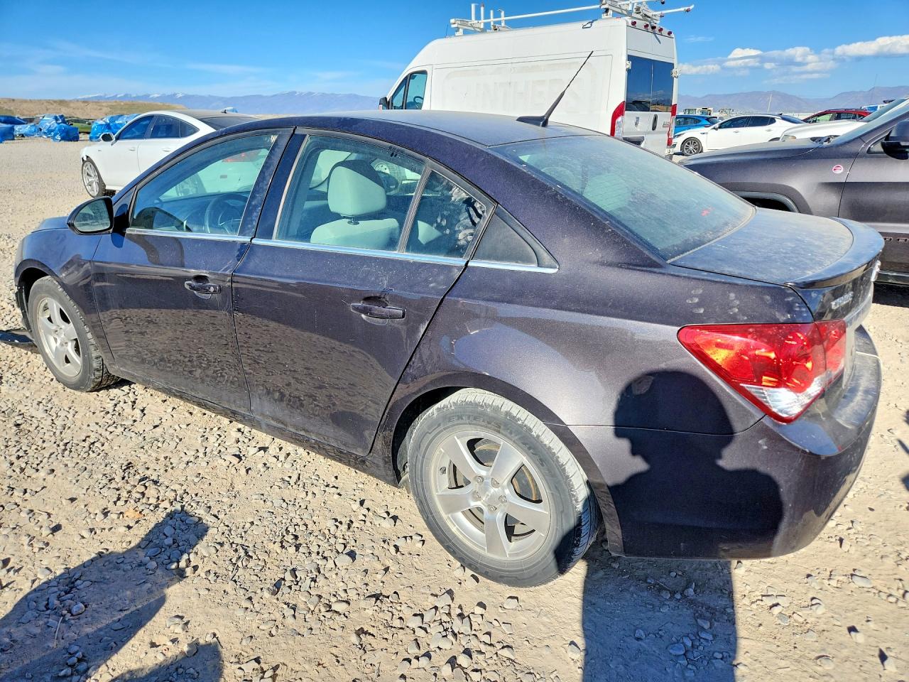 2013 CHEVROLET CRUZE LT photo 2