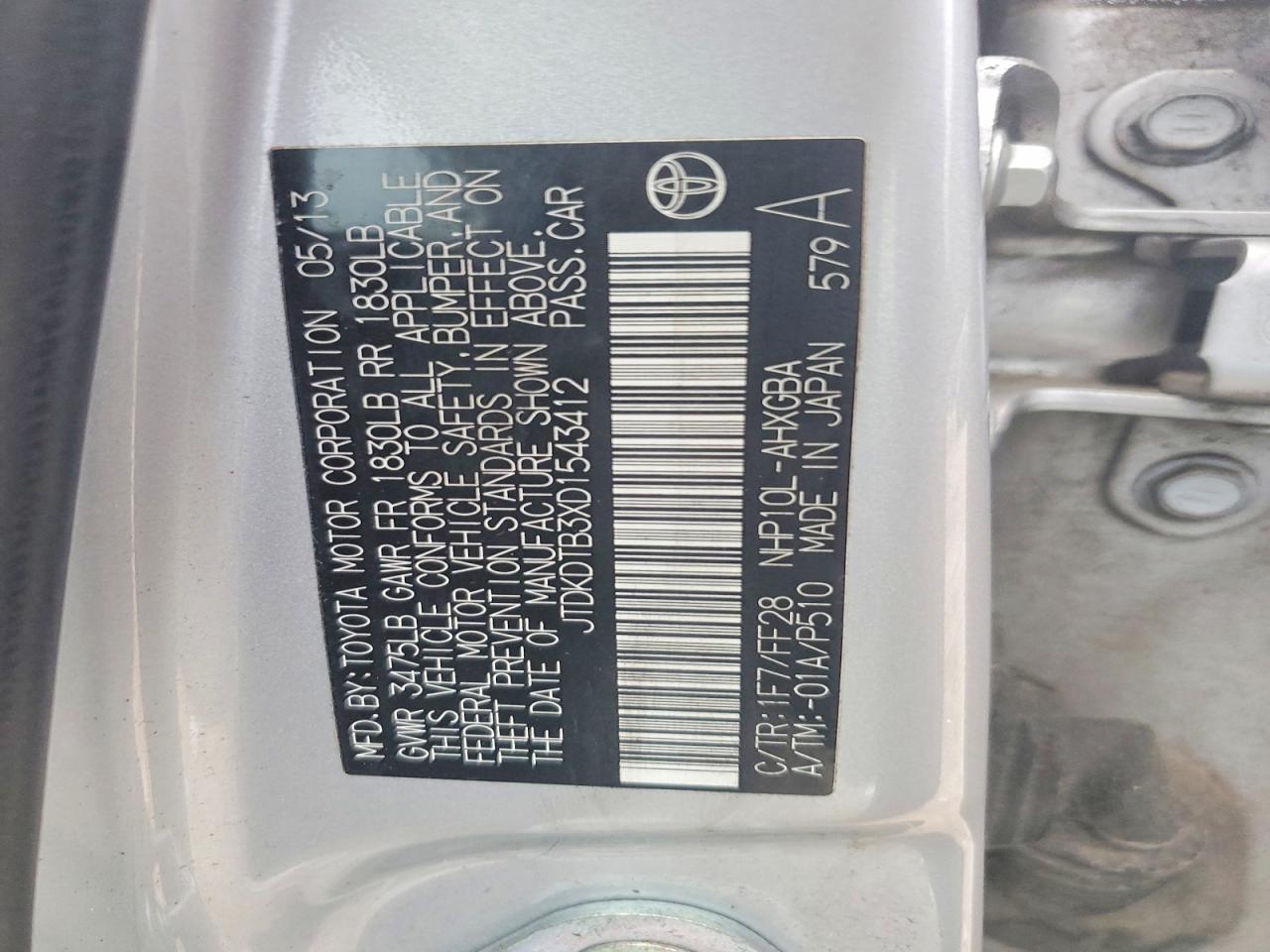 2013 TOYOTA PRIUS C THREE photo 12