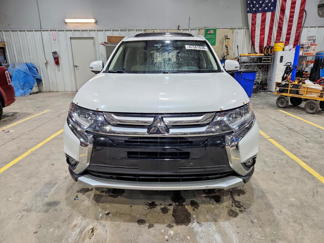 2018 MITSUBISHI OUTLANDER SE photo 9
