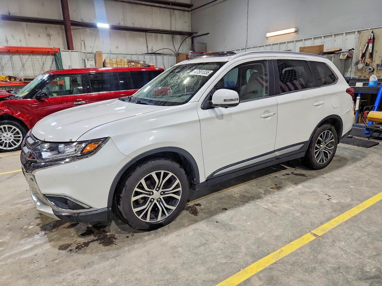 2018 MITSUBISHI OUTLANDER