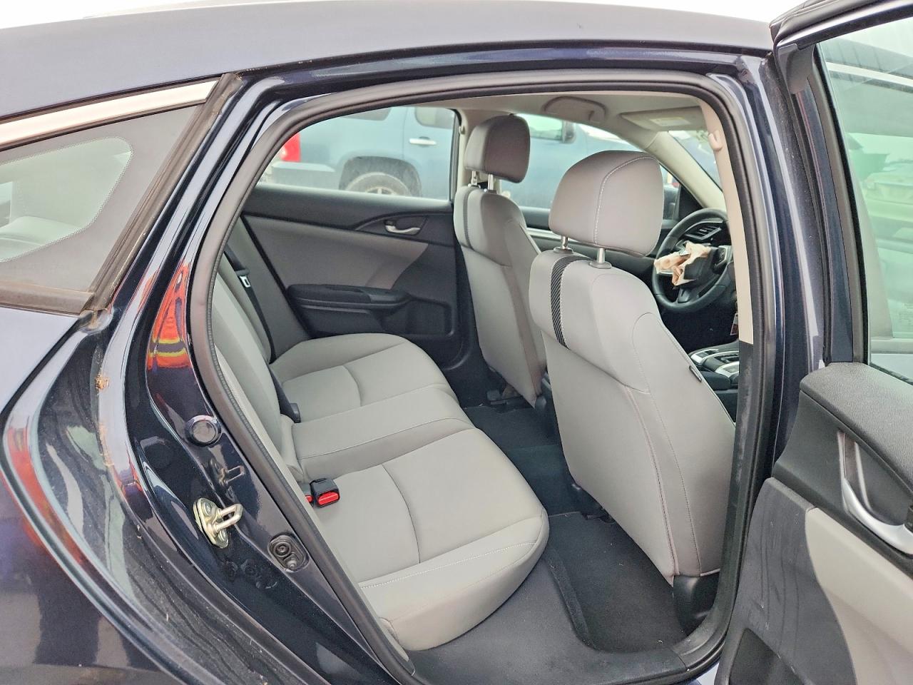 2016 HONDA CIVIC LX photo 19