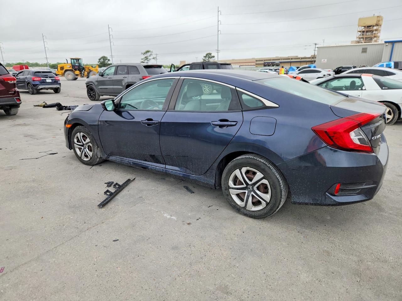 2016 HONDA CIVIC LX photo 3