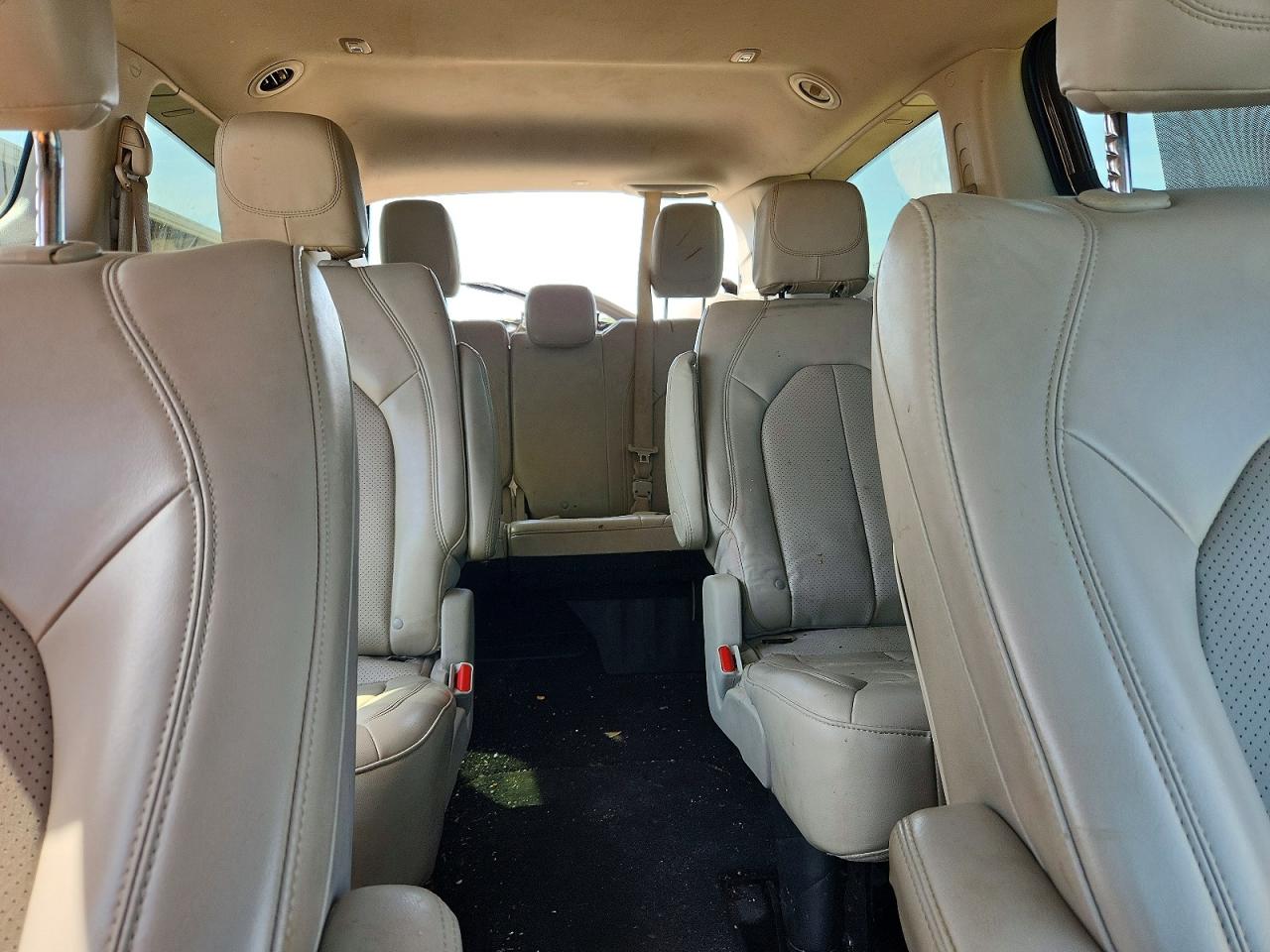 2021 CHRYSLER VOYAGER photo 19