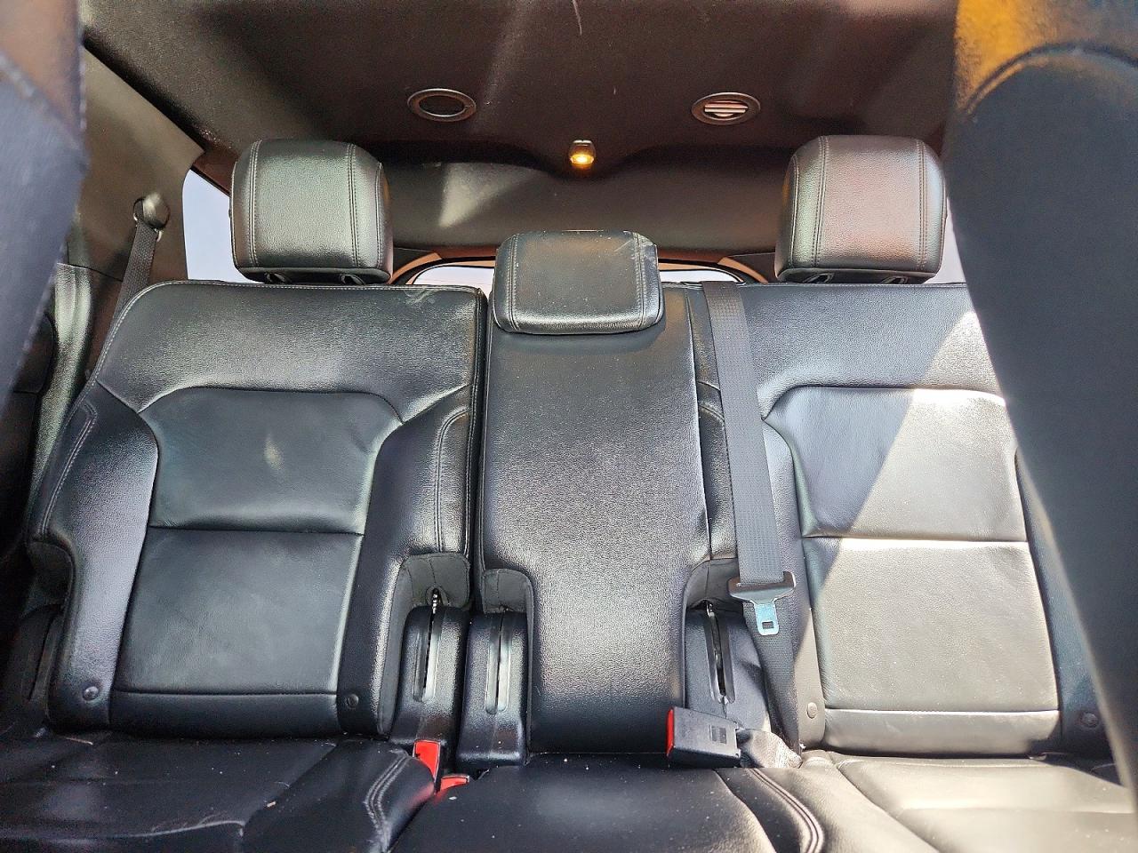 2016 FORD EXPLORER XLT photo 10