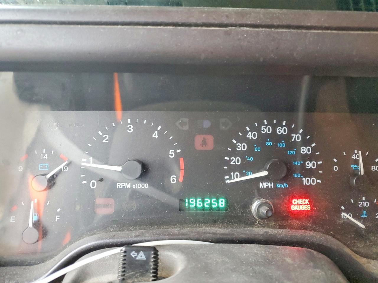 2000 JEEP WRANGLER / TJ SAHARA photo 17