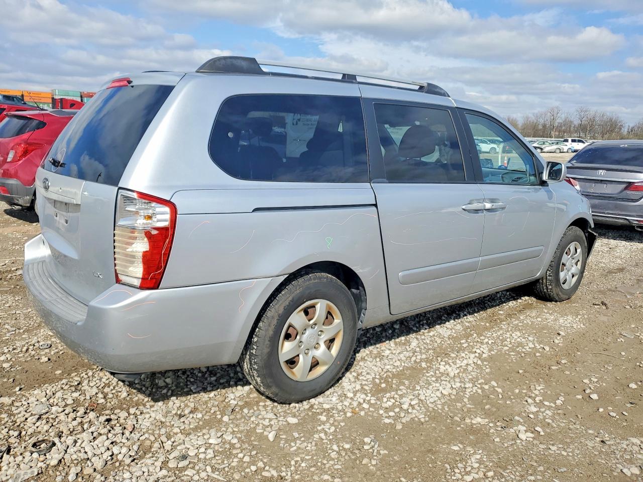 2006 KIA SEDONA LX photo 5