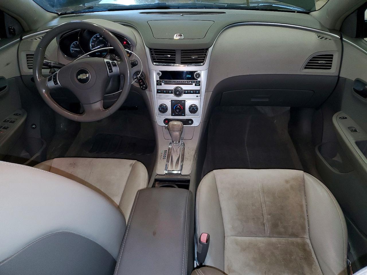 2009 CHEVROLET MALIBU 2LT photo 8