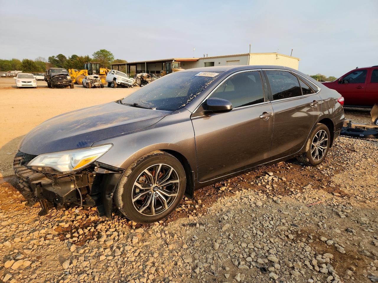 2015 TOYOTA CAMRY