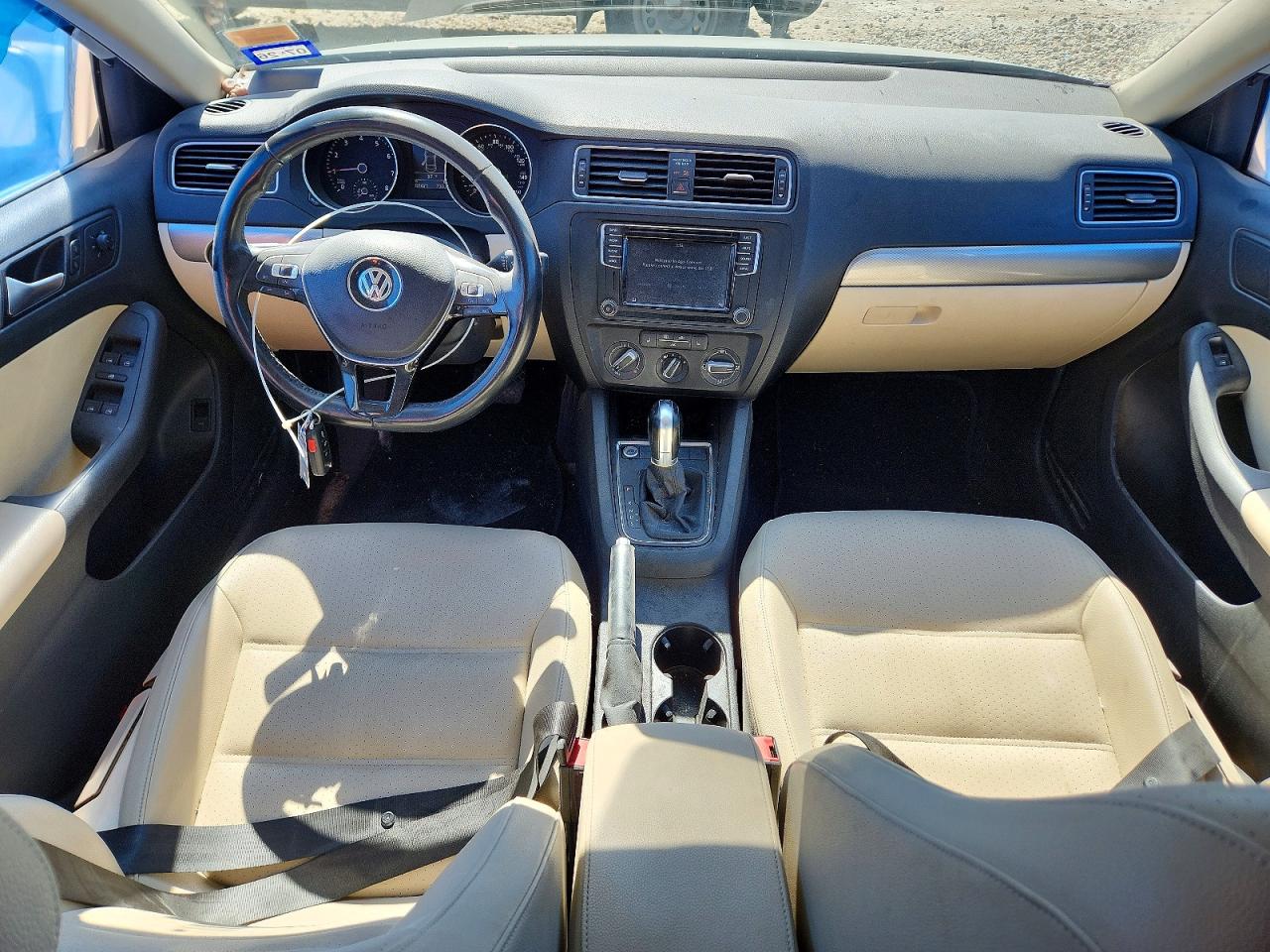 2017 VOLKSWAGEN JETTA SE photo 22