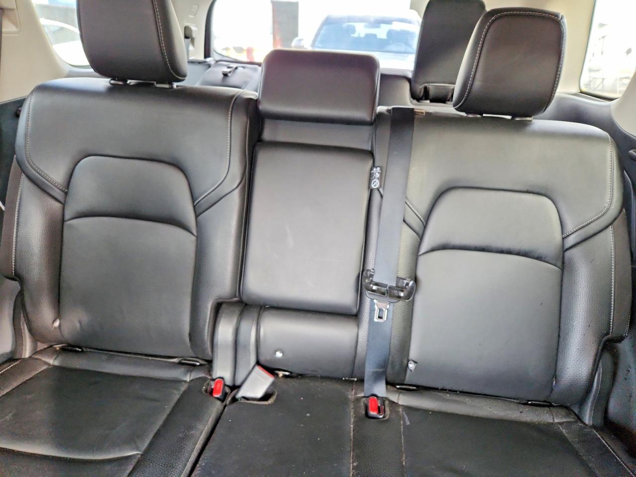 2023 NISSAN PATHFINDER SL photo 28