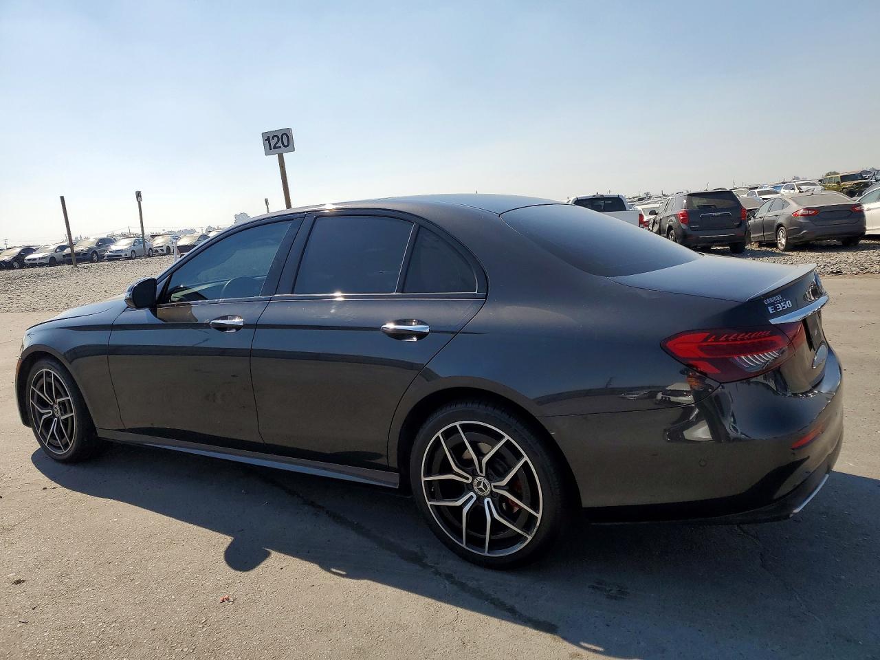 2022 MERCEDES-BENZ E 350 photo 4