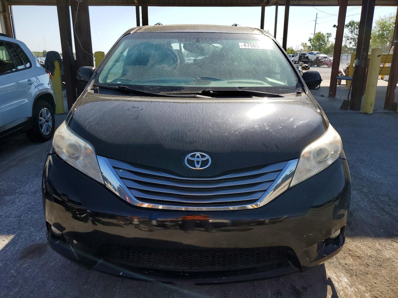 2016 TOYOTA SIENNA XLE 8-PASSENGER photo 5