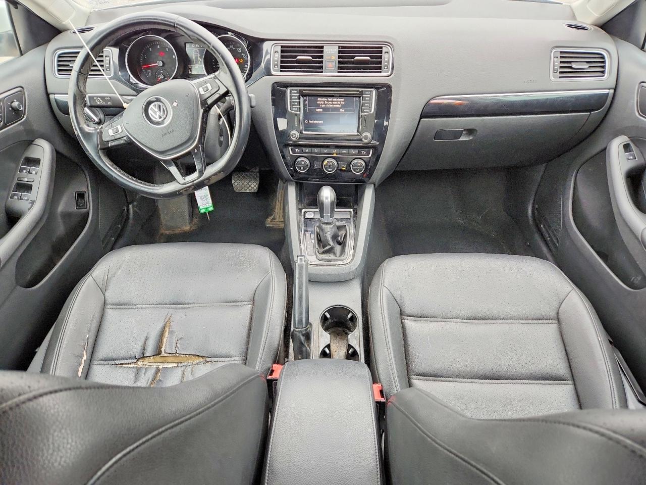 2017 VOLKSWAGEN JETTA SEL photo 22
