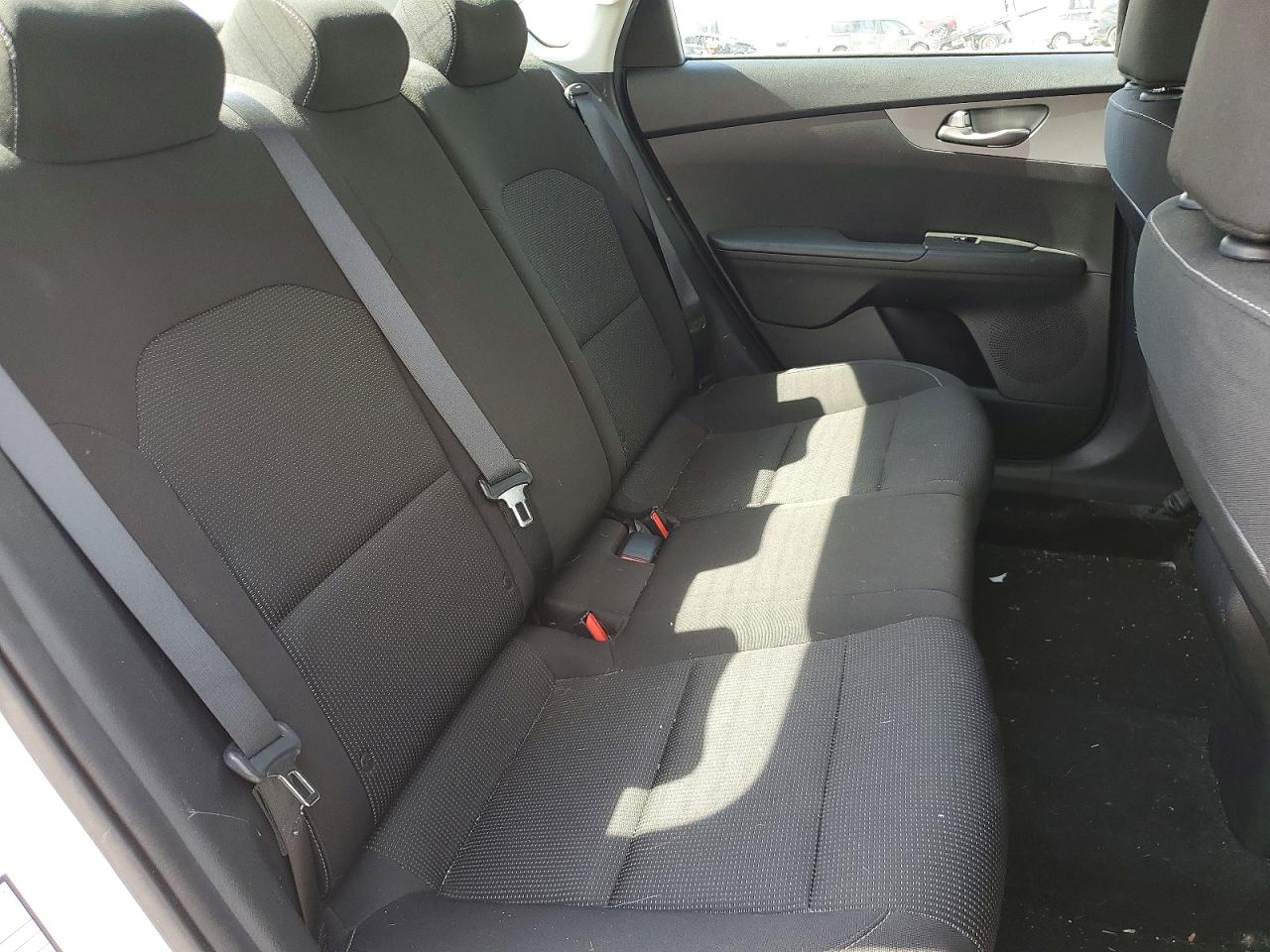 2021 KIA FORTE LXS photo 19