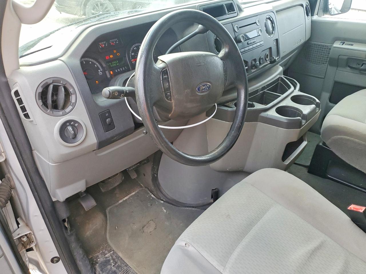 2010 FORD ECONOLINE E350 SUPER DUTY WAGON photo 15