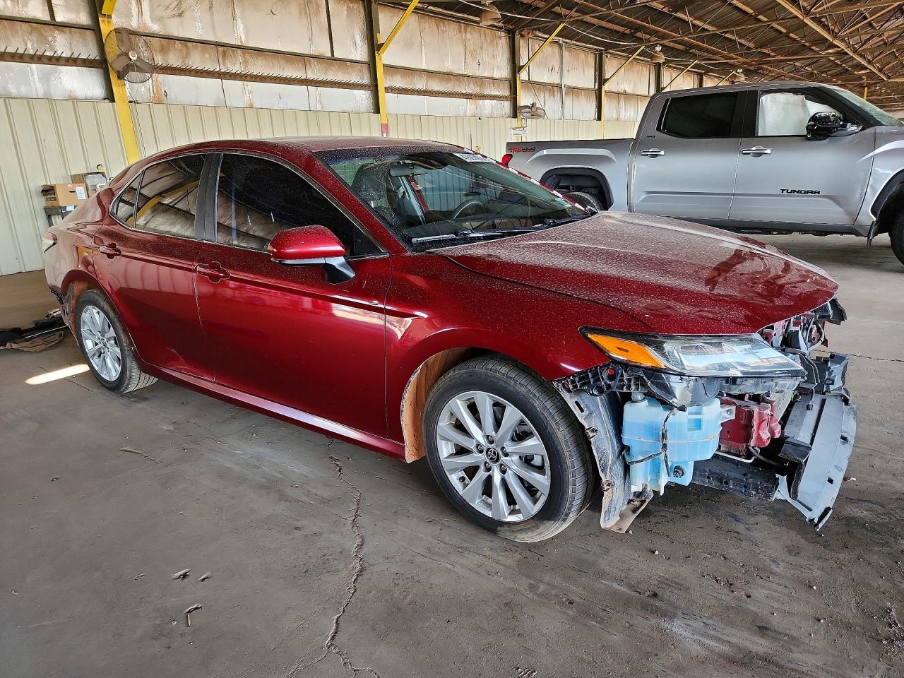 2020 TOYOTA CAMRY LE photo 10