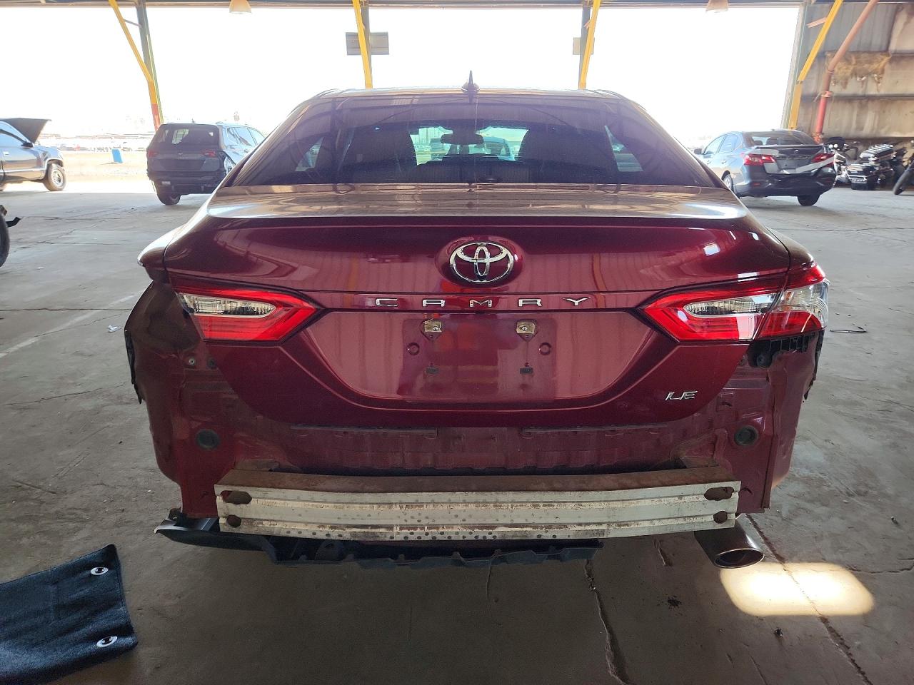 2020 TOYOTA CAMRY LE photo 16