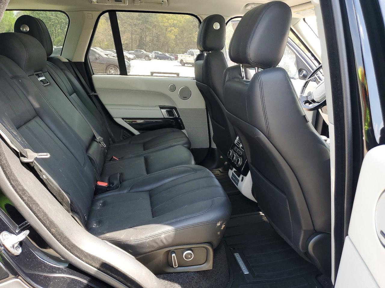 2017 LAND ROVER RANGE ROVER HSE photo 31