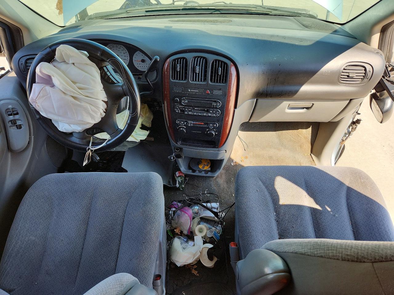 2006 CHRYSLER TOWN & COUNTRY photo 15