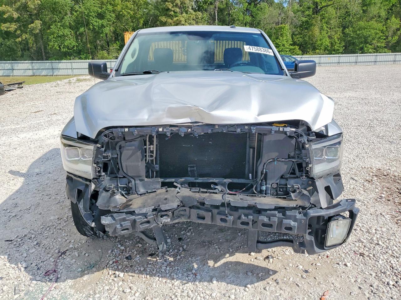 2017 RAM 1500 ST photo 9